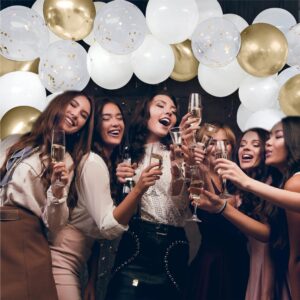 Faites de votre événement une fête chic et inoubliable avec notre Kit Arche à Ballons Party Chic Doré. Commandez dès maintenant et impressionnez vos invités avec une décoration exceptionnelle !