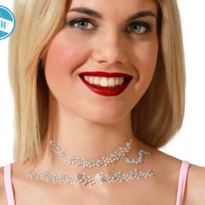 Ornement adhésif pour le décolleté composé de perles nacrées et de strass argentés formant un motif floral stylisé, bijou de corps idéal pour les soirées, festivals, spectacles et déguisements.