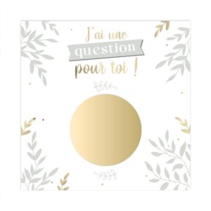 Cette carte à gratter est bien plus qu'une simple carte. C'est un moyen créatif et émouvant de poser une question importante. Imaginez la surprise et la joie de votre future marraine en découvrant votre demande !