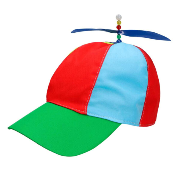 Casquette hélicoptère multicolore en tissu, avec hélice qui tourne. Accessoire de déguisement idéal pour une soirée à thème farfelu, un carnaval ou Halloween