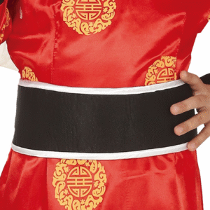 Déguisement de Chinoise enfant comprenant un kimono rouge orné de motifs dorés et une ceinture noire, idéal pour les fêtes d'anniversaire, le Carnaval, le Nouvel An chinois, les spectacles scolaires ou les fêtes à thème asiatique.