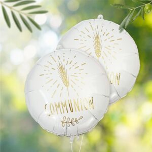 BALLON METALLIQUE COMMUNION. Ce ballon métallique coeur blanc à motifs dorés est idéal pour décorer votre salle de communion de façon originale. Idéal pour une déco originale, ce ballon métallique rond au coloris blanc effet métallisé est idéal pour créer une ambiance unique. De plus ses motifs dorés et sa mention "Communion" sont la touche design qui fera l'unanimité !