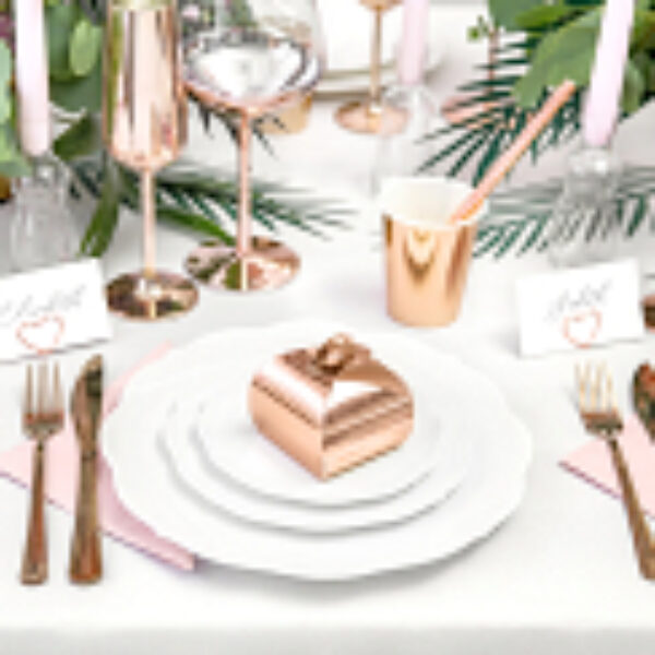 Ajoutez une touche de glamour à votre événement avec ces boîtes à dragées ultra-chic