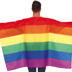 Ce drapeau arc-en-ciel se transforme en cape en un clin d’œil grâce à ses attaches pratiques. Que ce soit pour une parade, une soirée costumée ou juste pour répandre l’amour et la bonne humeur dans la rue, cette cape est un must-have de ta garde-robe festive !