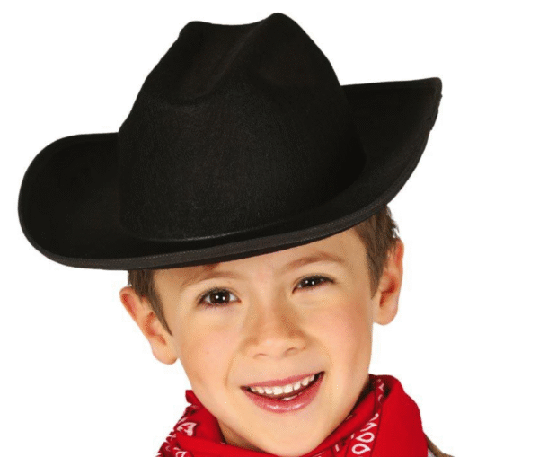 Votre mini-bandit rêve de chevaucher à travers la prairie (du jardin) et de capturer les méchants (les peluches qui traînent) ? Notre chapeau de cowboy noir est l'accessoire indispensable pour toutes ses aventures ! Il apportera la touche finale à son déguisement et lui donnera l'air d'un vrai dur à cuire (mais toujours adorable, bien sûr !). Attention, risque élevé de se mettre à parler avec un accent texan !