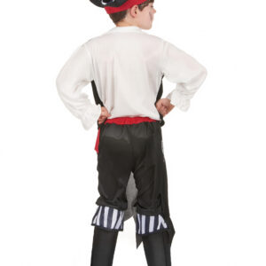 Un vrai pirate des Caraïbes en herbe ! Avec sa ceinture rouge intégrée et sa tête de mort imprimée, ce costume fera de votre enfant un redoutable aventurier des mers. Un déguisement confortable et stylé, parfait pour partir à la chasse aux trésors !