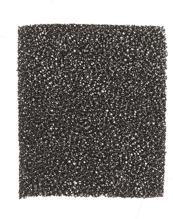 Envie d’un maquillage digne des pros ? L’éponge à maquillage noire est ton alliée ! Que tu sois make-up addict ou juste en mission “effet bonne mine express”, elle est parfaite pour appliquer fond de teint, anticernes, blush crème ou enlumineur. Sa texture douce épouse les courbes du visage sans laisser de traces, pour un rendu impeccable.