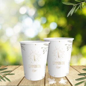 PACK 6 GOBELETS COMMUNION. Mettez en avant votre décoration de table de communion grâce à nos gobelets originaux ! Nos modèles sobres à motifs de colombes dorées sauront embellir votre décoration de table de communion ! Coup de coeur garanti !