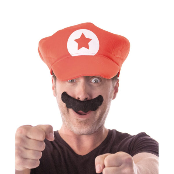 Transformez-vous en l’un des personnages les plus célèbres du monde du jeu vidéo avec cette Moustache Mario Noire ! Que vous soyez en quête d'un déguisement pour une soirée à thème ou d'une touche fun pour une fête déguisée, cette moustache noire sera l’élément clé pour incarner Mario en un clin d'œil. 🏎️💨 Préparez-vous à faire le show avec ce look incontournable !