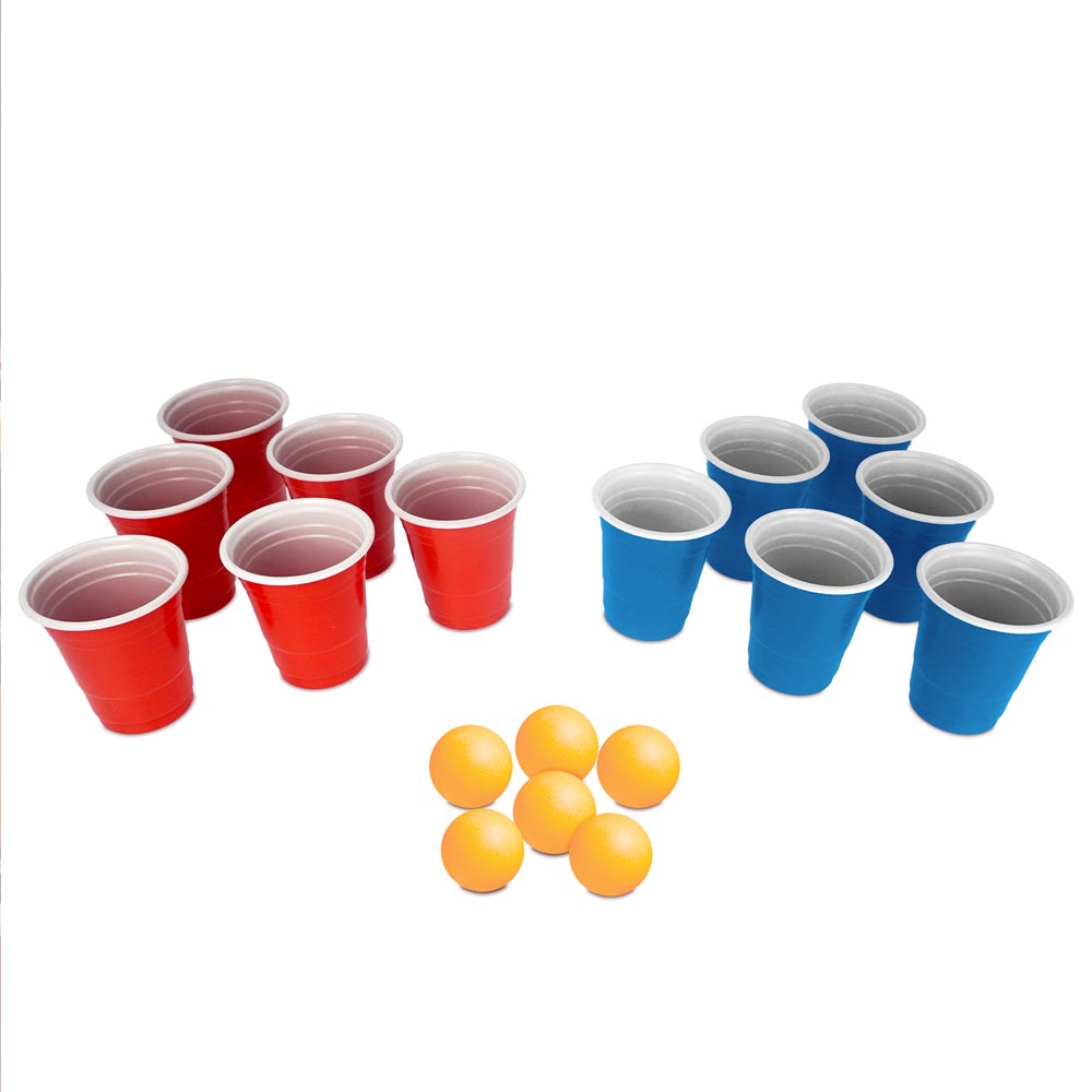 Vous souhaitez animer vos soirées avec un jeu à boire ? Ce jeu Jeu shooter pong est parfait pour une soirée entre amis complètement déjantée.Ce jeu est inspiré du célèbre jeu américain le beer pong. Ce kit de shooter pong contient 6 balles et 12 gobelets à shooter. Les gobelets miniatures sont de couleur rouge. Pour jouer, c'est simple : vous devez remplir ces verres avec l'alcool que vous désirez (à consommer avec modération) puis lancer une balle dans l'un des verres de votre adversaire. Si vous y arrivez, votre adversaire doit boire son contenu. Le premier à avoir tous ses shooters vides perd !Le shooter pong est l'animation idéale à l'occasion d'une soirée entre amis ou de votre anniversaire. Le jeu parfait pour mettre une ambiance folle à votre soirée ! Caractéristiques du Jeu shooter pongIdée cadeau humour Jeu d'alcool pour soirée 12 gobelets 6 balles