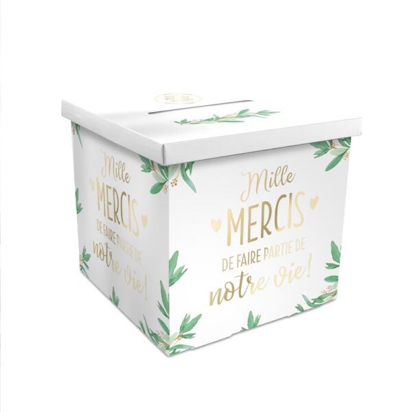 URNE DE MARIAGE. Que ce soit pour y mettre des petits mots de félicitation ou y glisser quelques billets, cette urne blanche aux effets dorés sera votre meilleur allier pour y collecter les enveloppes de vos invités. Avec l inscription « mille mercis de faire partie de notre vie ! ». De couleur blanche. Effet doré. L. 26 cm / H. 29,5 cm.