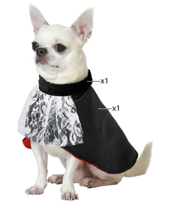 Transformez votre fidèle compagnon en une adorable créature de la nuit avec ce déguisement de vampire pour chien. Que ce soit pour Halloween, une fête costumée ou une séance photo terrifiante, votre toutou ne passera pas inaperçu !