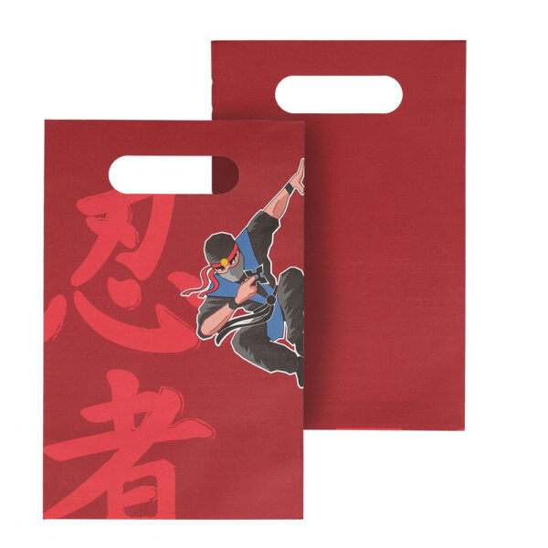 Rendez vos friandises irrésistibles avec ces sacs à partager en papier Ninja ! Ces sacs uniques et accrocheurs sont parfaits pour emballer vos cadeaux, bonbons et surprises et donner à votre fête d'anniversaire une touche ninja épique.