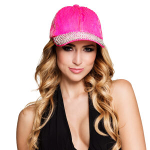 Ajoutez une touche d'éclat et d'originalité à votre style avec notre casquette Bling Bling rose. Recouverte de paillettes roses scintillantes et dotée d'une visière brillante, elle est l'accessoire parfait pour toutes vos occasions festives ou pour un look fun et tendance.