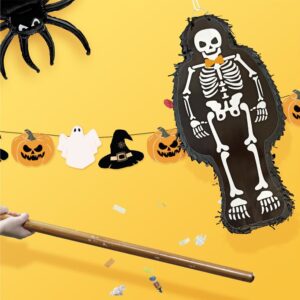 Enterre l’ennui et réveille la bête festive avec notre piñata squelette ! Il est grand, il est blanc, il est un peu effrayant (mais super marrant) et surtout... il est bourré de surprises. Parfait pour occuper les enfants pendant ta fête d’Halloween, ce squelette à suspendre adore se faire taper dessus pour libérer son trésor sucré. Un grand classique revisité façon "os en folie".