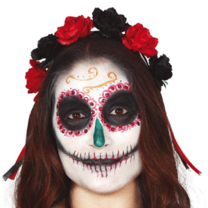 Ce serre-tête élégant combine des fleurs rouges ardentes et des fleurs noires envoûtantes, pour un rendu théâtral et chic. Il se marie parfaitement à des tenues de sorcière glamour, déesse sombre, vampire chic, ou même une Frida Kahlo version Halloween ! Un must-have pour toutes celles qui aiment briller dans la pénombre.