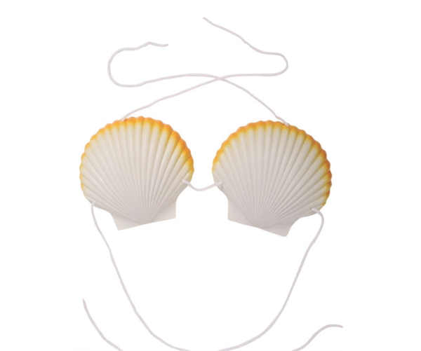 Transformez-vous en créature des mers ou en déesse des îles avec notre soutien-gorge coquillages, un incontournable pour toutes vos soirées tropicales, spectacles à thème ou défilés costumés !