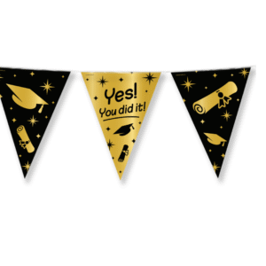 Célébrez dignement la réussite avec notre Guirlande Fanions Diplômé ! Idéale pour toutes les fêtes de remise de diplômes, cette guirlande élégante arbore des motifs de toques, de diplômes et le message festif "Yes! You did it!", le tout dans des tons noir et or, garantissant une décoration mémorable.