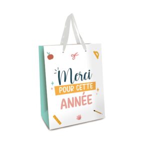 Emballez vos marques de gratitude avec élégance et originalité grâce à notre sac cadeau "Merci pour cette Année". Idéal pour les fins d'année scolaire ou toute occasion de remercier, il ajoute une touche affective à vos présents.