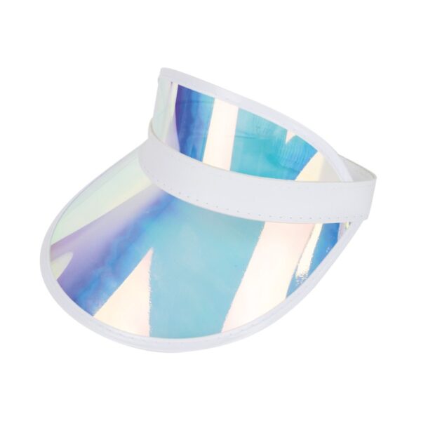 Affichez un look audacieux et énigmatique avec notre Visière Poker Irisée "Dark". Idéale pour les amateurs de jeux, les fêtards ou ceux qui osent un style avant-gardiste, cette visière unique protège du soleil tout en offrant des reflets chatoyants aux tons froids qui feront sensation et intrigueront à coup sûr.