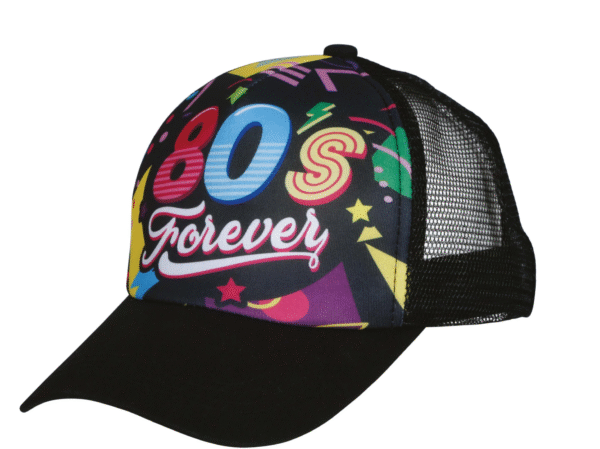 Envie d'ajouter une touche de folie et de nostalgie à votre look ? Notre Casquette "80's Forever" est l'accessoire parfait pour les soirées à thème, les festivals ou simplement pour afficher votre amour pour la décennie des couleurs et de la musique pop ! Son design audacieux et joyeux, avec des motifs géométriques et des couleurs vives emblématiques des années 80, vous transportera instantanément dans cette période emblématique.