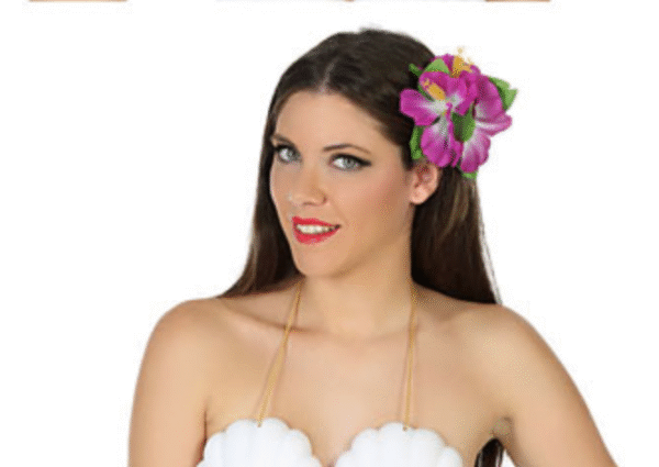 Sublimez votre coiffure avec notre Pince à Cheveux Fleur Hawaïenne ! Un accessoire simple, coloré et parfait pour une ambiance estivale et joyeuse, disponible dans une variété de teintes pour tous les goûts.