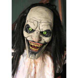 Mettez des frissons dans votre déco avec notre Automate Clown de l'Horreur ! Une décoration de fête effrayante, détaillée et parfaite pour toutes vos célébrations thématiques.