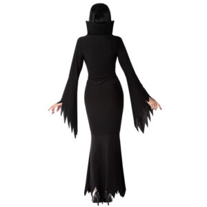 Pour un look d'Halloween qui allie mystère et élégance, optez pour cette robe de fantôme noire.