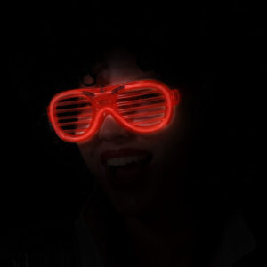 unettes Rouges Lumineuses : L'Accessoire "Flashy" du Dancefloor