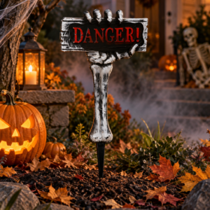 Piquet de jardin Danger Halloween 53 x 29 cm avec bras squelette et pancarte rouge, idéal pour décorer jardin, allée et entrée de maison.