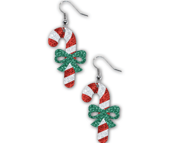 Paire de boucles d'oreilles pendantes en forme de sucre d'orge rouge et blanc pailleté, décoré d'un nœud papillon vert pailleté.