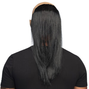 Masque de majordome effrayant en latex avec un visage très ridé, un long nez pointu, deux dents saillantes et de longs cheveux noirs lisses.