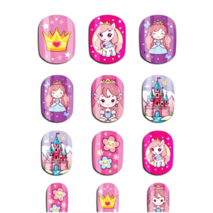 Offrez une manucure royale avec les 12 Faux Ongles Enfant motifs Princesses ! Pose facile sans colle. Designs châteaux, licornes et couronnes pour un look de conte de fées.