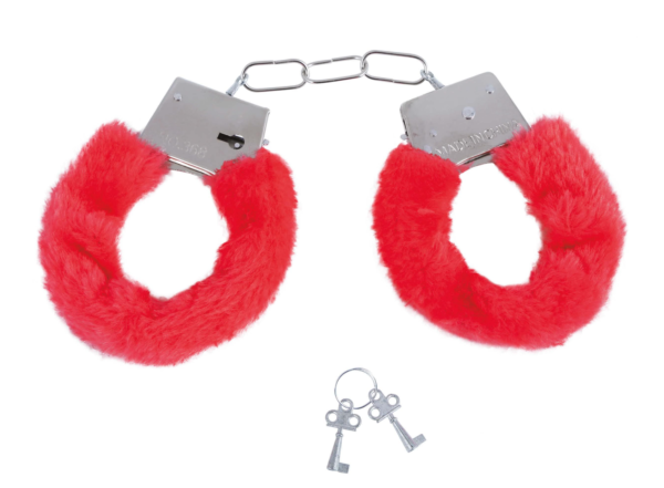 Ajoutez du piquant à vos soirées avec les Menottes Fourrure Rouge ! Alliez confort et sensualité grâce à leur revêtement doux. Livrées avec clés et système de sécurité