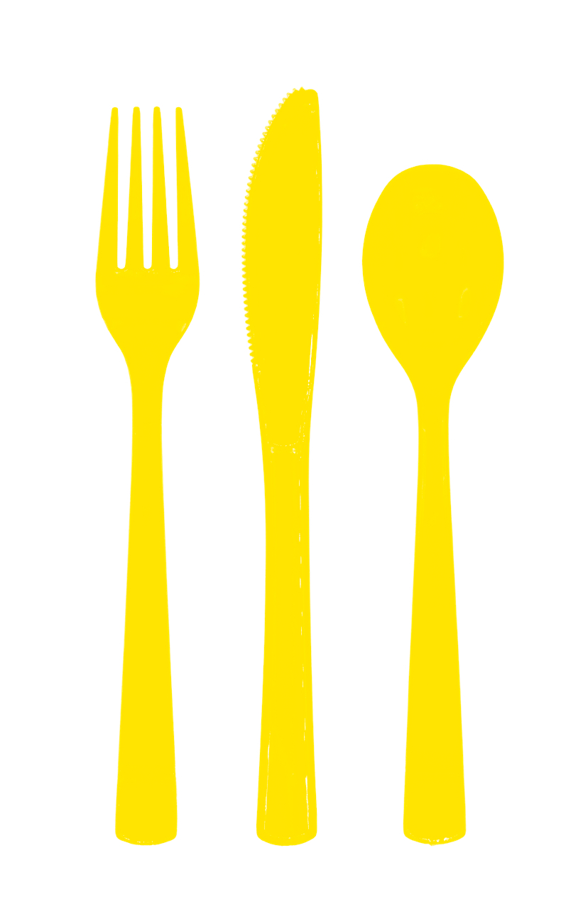 Boostez votre décoration de table avec nos 18 couverts réutilisables colorés ! Solides et élégants, choisissez votre coloris (bleu, rose, jaune...) pour des fêtes inoubliables et écologiques.