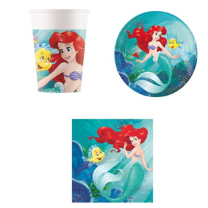 Offrez un anniversaire féerique avec le Pack Vaisselle Jetable La Petite Sirène ! Comprend 8 assiettes, 8 gobelets et 20 serviettes sous licence officielle Disney Ariel.